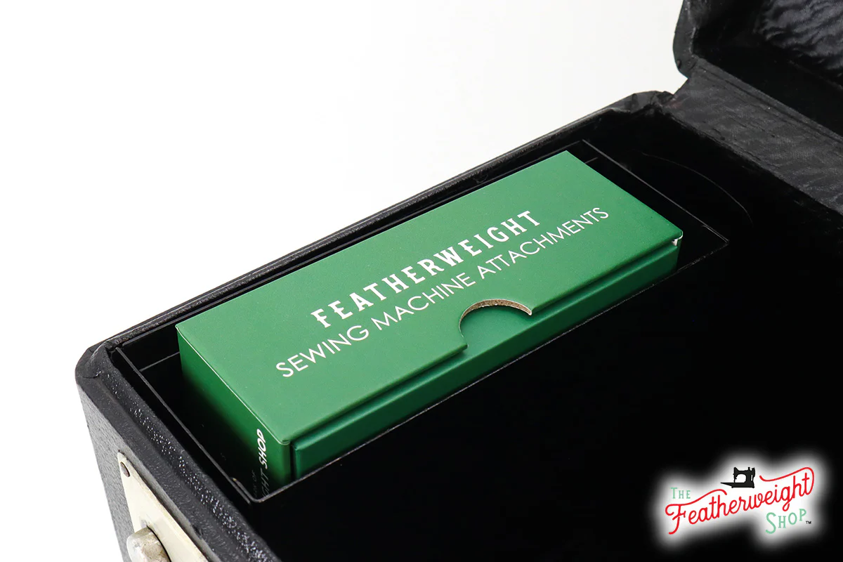 Attachments Box EMPTY, Singer Featherweight - Image 11