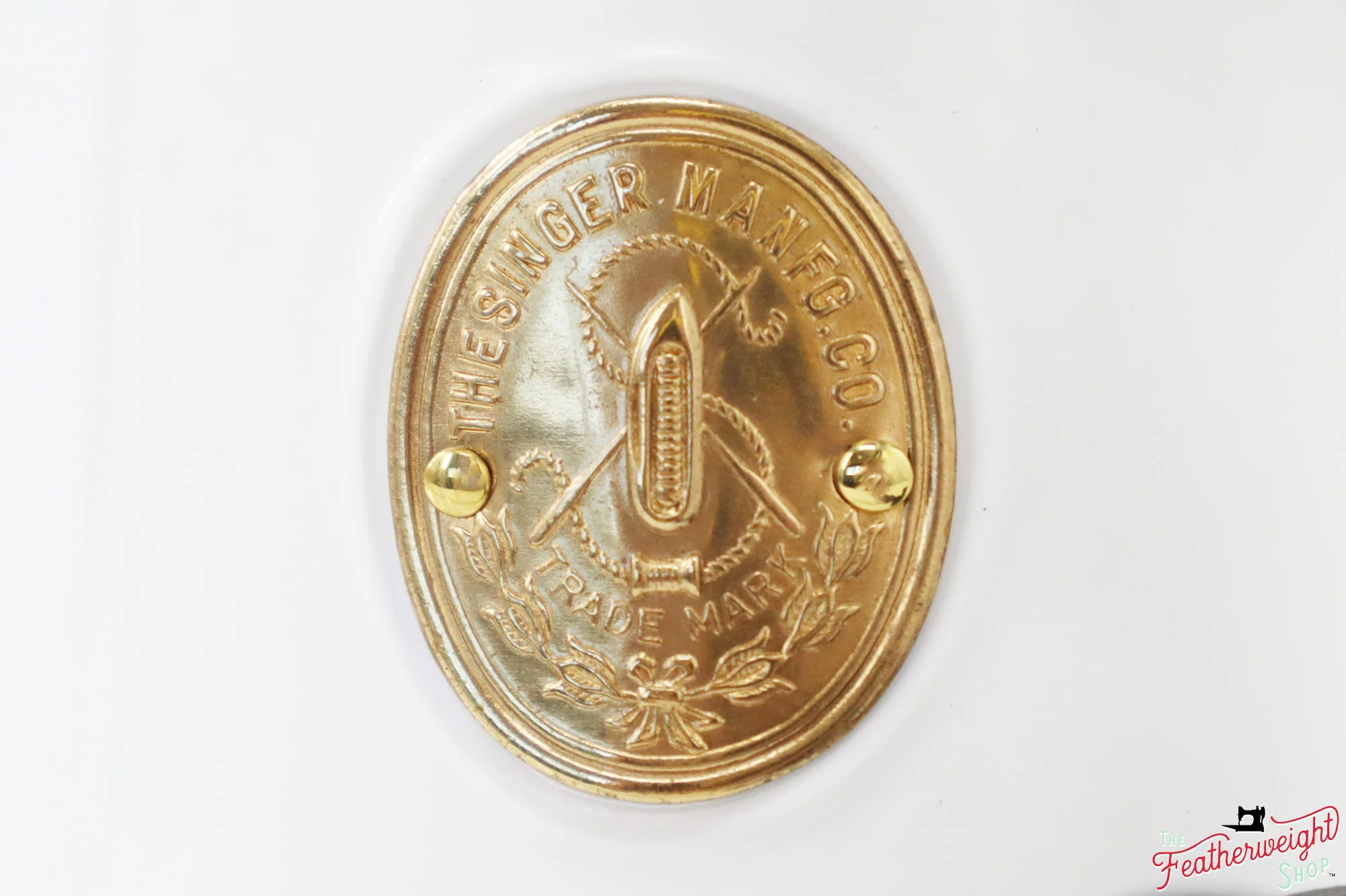 Badge, Singer (Vintage Original) - Image 3
