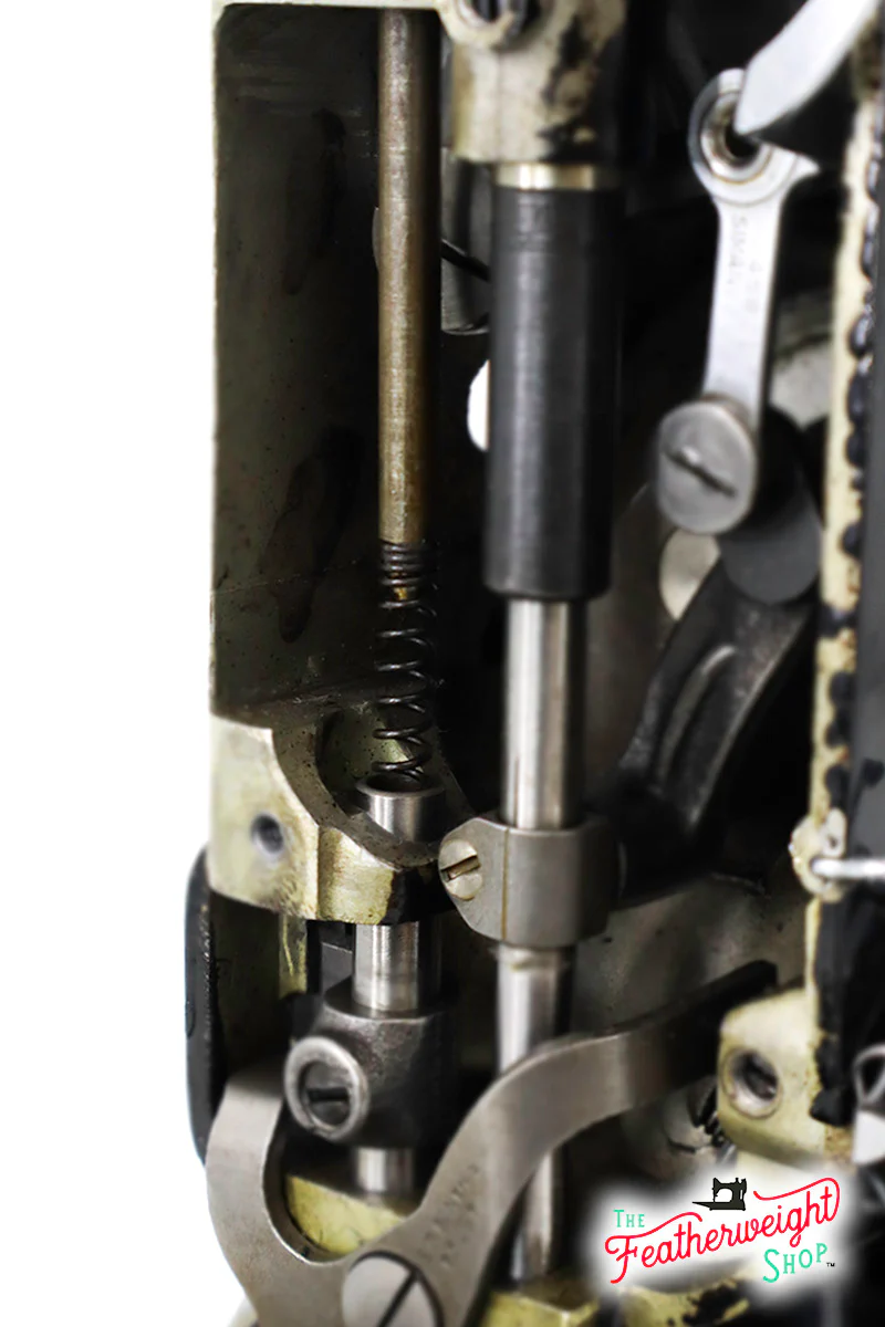 Internal Presser Bar Spring and Rod, Singer (Vintage Original) - Image 3