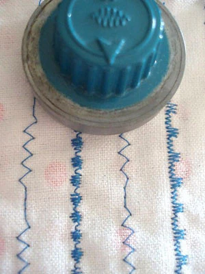 Stitch Patterns, Singer Automatic Zigzagger (Vintage Original) - Image 12