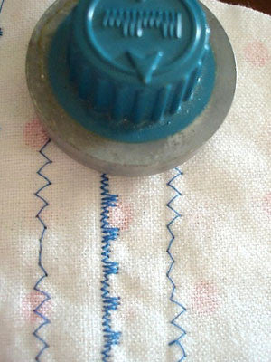 Stitch Patterns, Singer Automatic Zigzagger (Vintage Original) - Image 13
