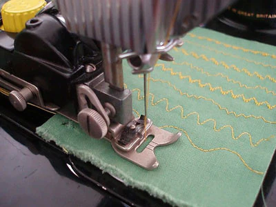 Stitch Patterns, Singer Automatic Zigzagger (Vintage Original) - Image 14